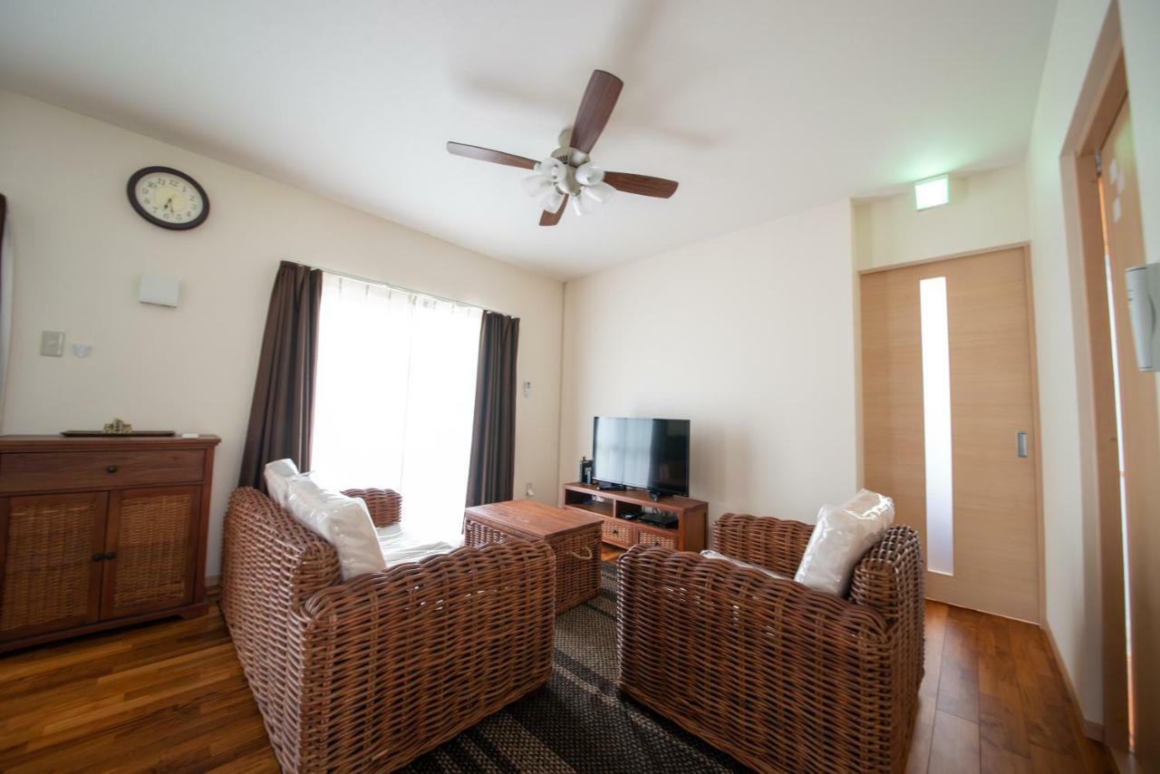 Pine House In Ishigaki Villa Ishigaki  Exterior photo